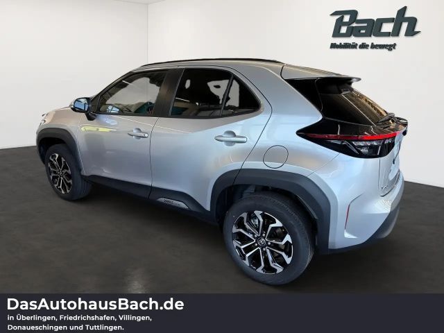 Toyota Yaris Cross 4x2