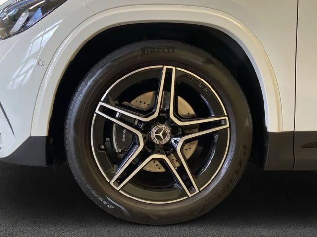 Mercedes-Benz GLA 200 GLA