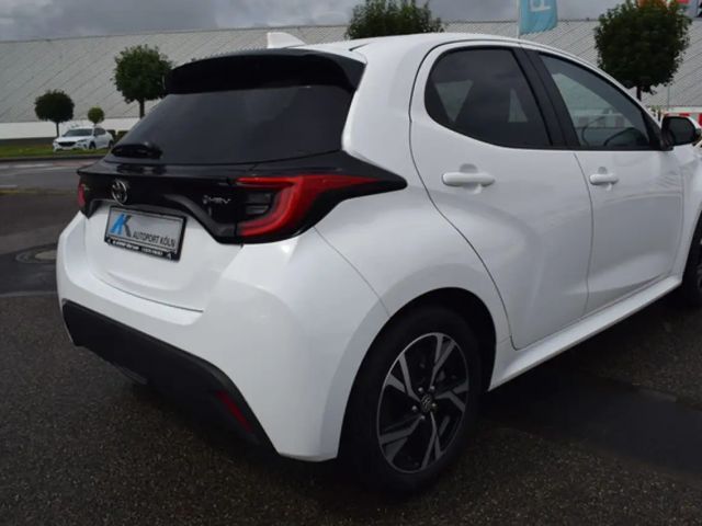 Toyota Yaris Business Hybride