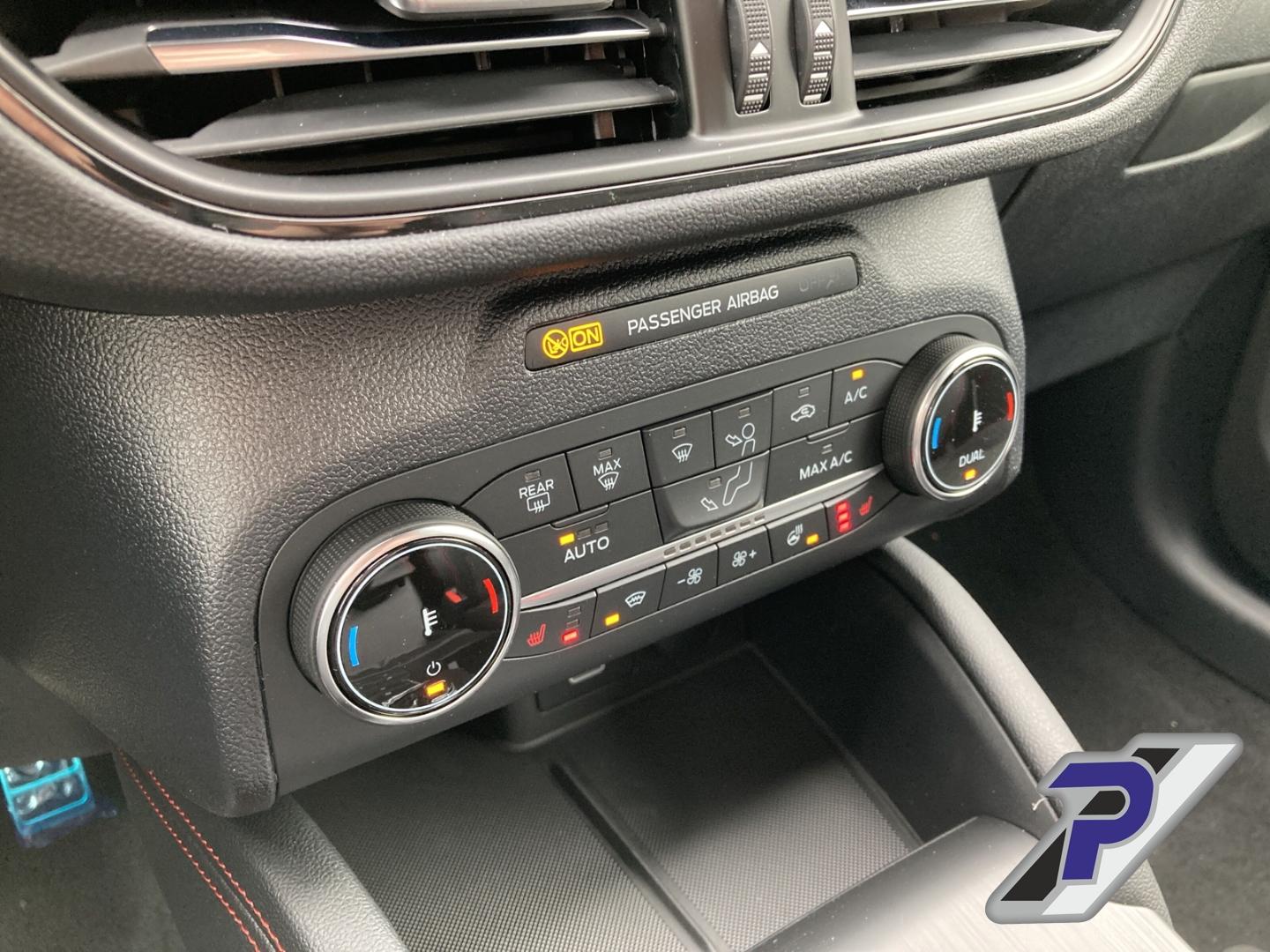 Ford Kuga Plug in Hybrid ST Line X