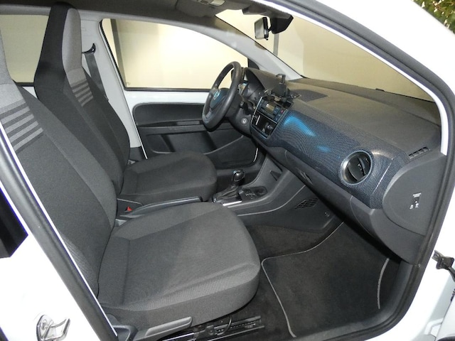 Volkswagen up! 1,0 l 48 kW (65 PS) 5-Gang