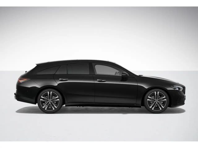 Mercedes-Benz CLA 200 CLA 200 d Shooting Brake