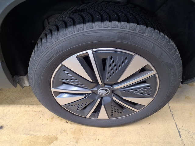 Skoda Karoq 1.5 TSI Tour