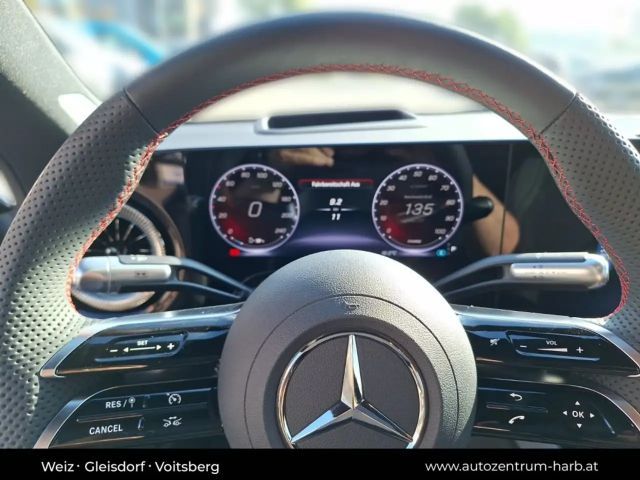 Mercedes-Benz CLA 350 4MATIC