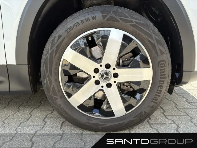 Mercedes-Benz GLB 220 4MATIC GLB 220 d