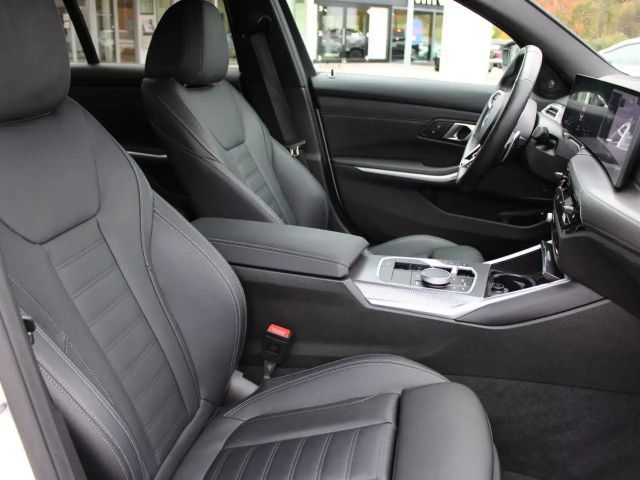 BMW 330 330e M-Sport Sedan