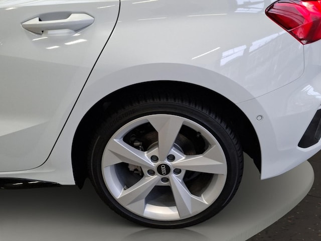 Audi A3 35 TFSI S-Line S-Tronic Sportback