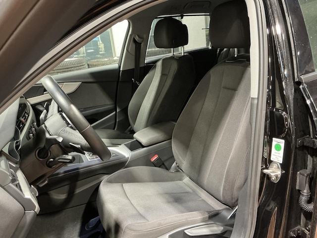 Audi A4 35 TDI Avant S-Tronic