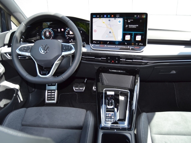 Volkswagen Golf 1.5 eTSI DSG Golf VIII