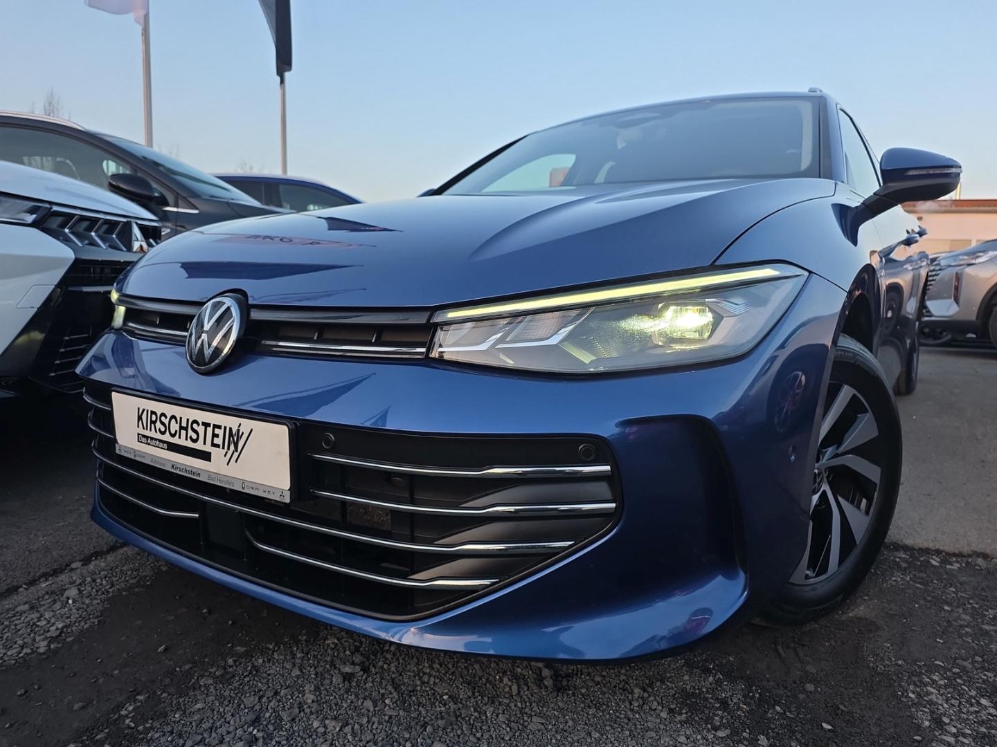 Volkswagen Passat 1.5 eTSI Business Variant