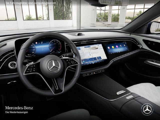 Mercedes-Benz E 200 Sedan