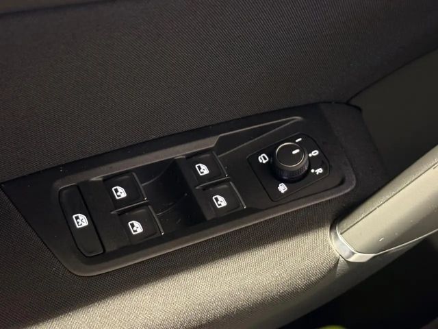 Volkswagen Touran BMT DSG Highline