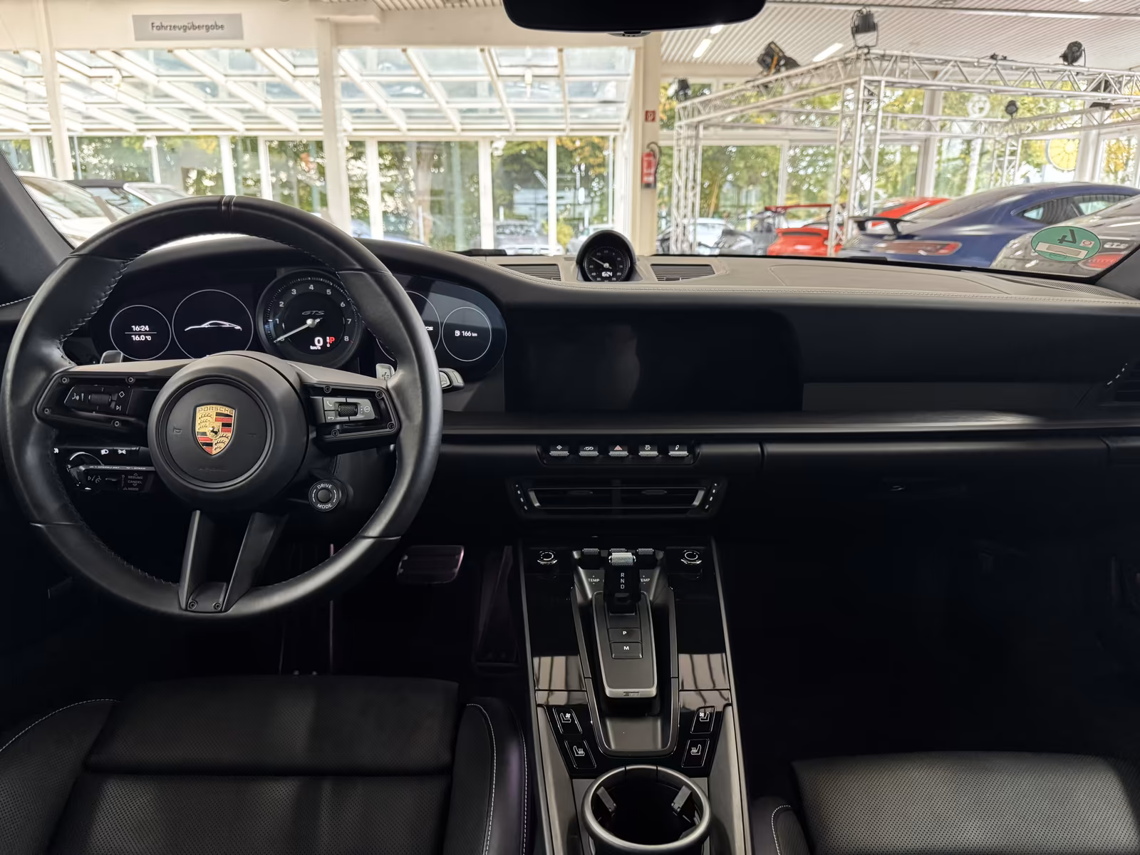 Porsche 911 4 992 GTS