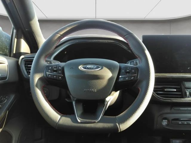 Ford Focus EcoBoost ST Line Wagon