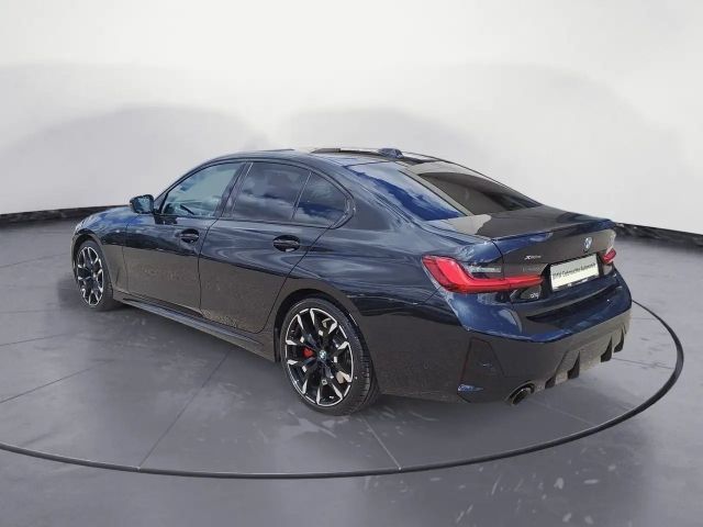 BMW 320 320d M-Sport Sedan xDrive