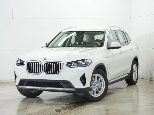 BMW X3 xDrive30e