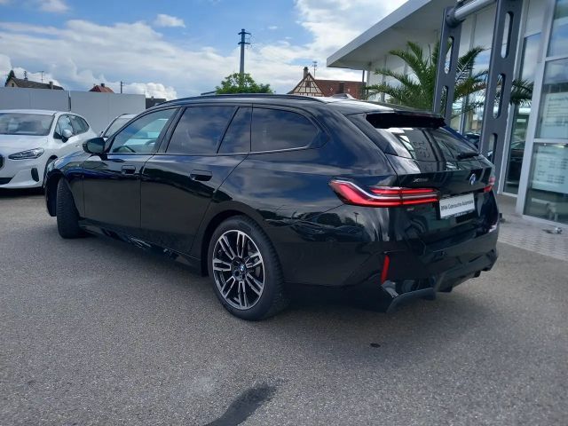 BMW 520 520d M-Sport Touring xDrive