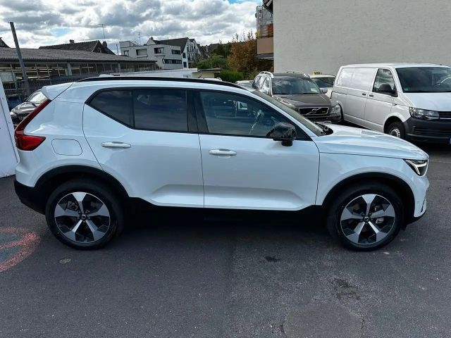 Volvo XC40 Dark Plus