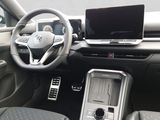 Volkswagen T-Roc 1.5 TSI DSG R-Line