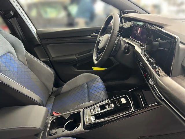 Volkswagen Golf 4Motion DSG Golf VIII IQ.Drive