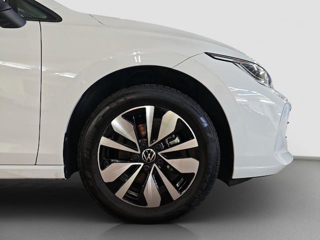 Volkswagen Golf 1.5 eTSI Golf VIII