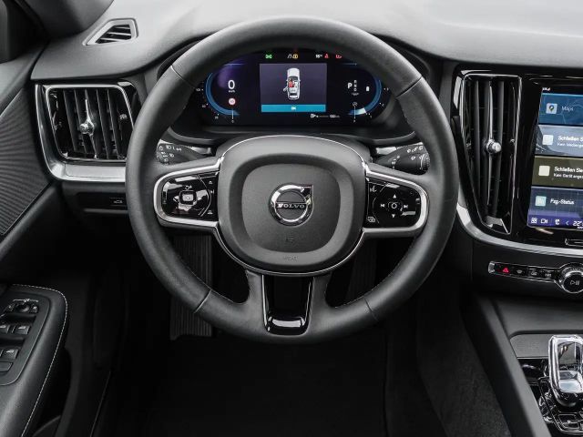 Volvo V60 Cross Country AWD Plus