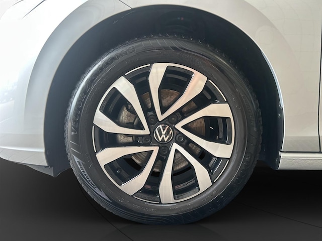 Volkswagen Golf 1.5 TSI Golf VIII