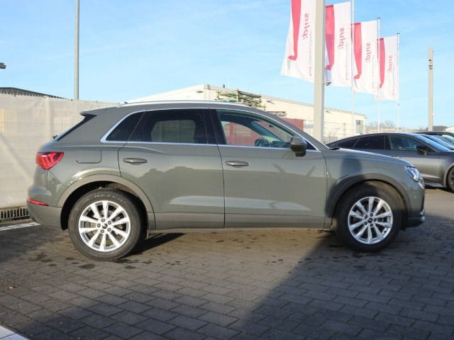 Audi Q3 35 TFSI S-Tronic