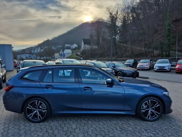 BMW 330 330i M-Sport Touring xDrive