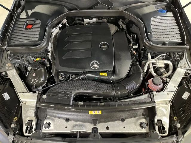 Mercedes-Benz GLC 200 AMG Line