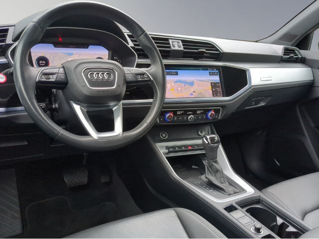 Audi Q3 35 TDI S-Tronic