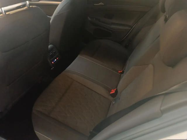 Volkswagen Golf DSG Golf VIII Move