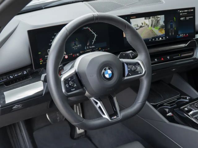 BMW 520 520d M-Sport Touring xDrive