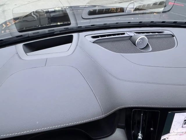 Volvo V60 Dark T8 Ultra