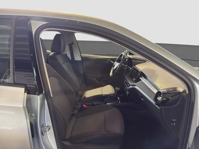 Skoda Fabia 1.0 TSI Selection