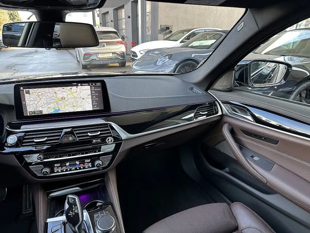 BMW 530 530d Touring xDrive