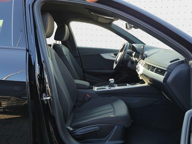 Audi A4 35 TDI Avant S-Line S-Tronic