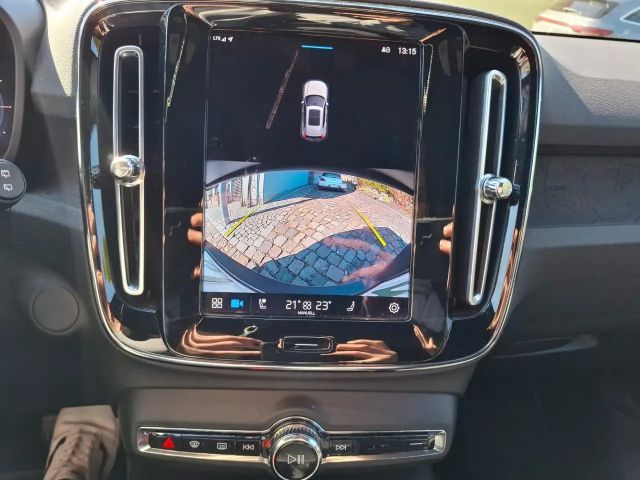 Volvo XC40 AWD Plus Recharge