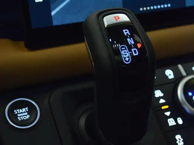 Land Rover Defender 110 AWD D300