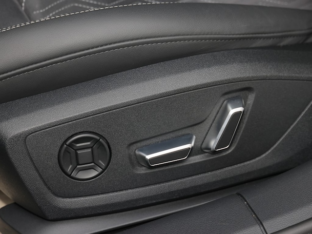 Audi S6 Avant Quattro