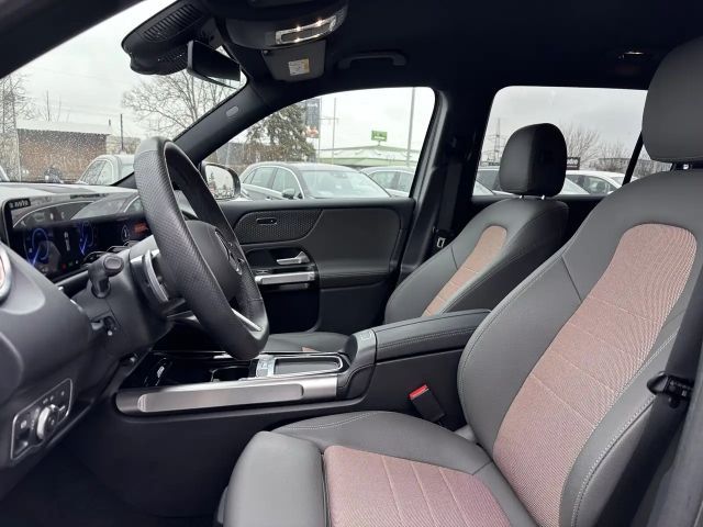 Mercedes-Benz EQB 300 4MATIC Electric Art