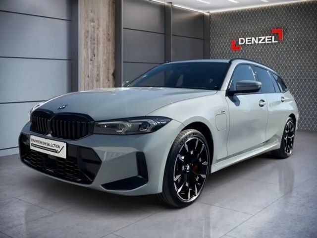 BMW 330 330e Touring xDrive