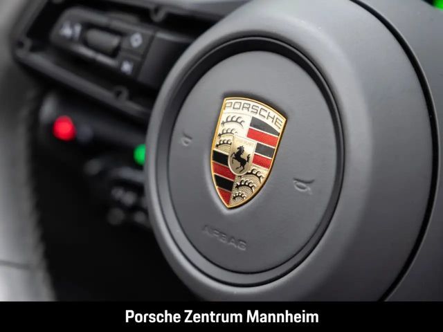 Porsche 992 Cabrio Carrera