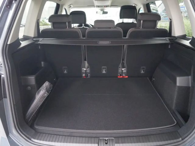 Volkswagen Touran DSG