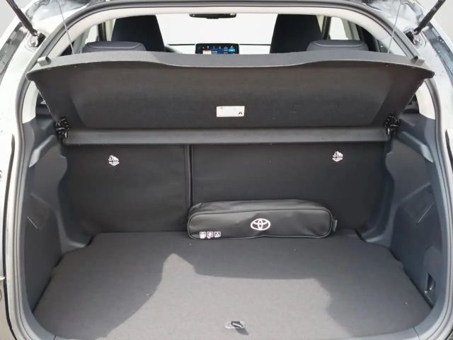 Toyota Yaris Hatchback Hybride VVT-i