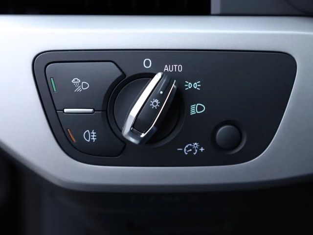 Audi A4 35 TFSI Sedan