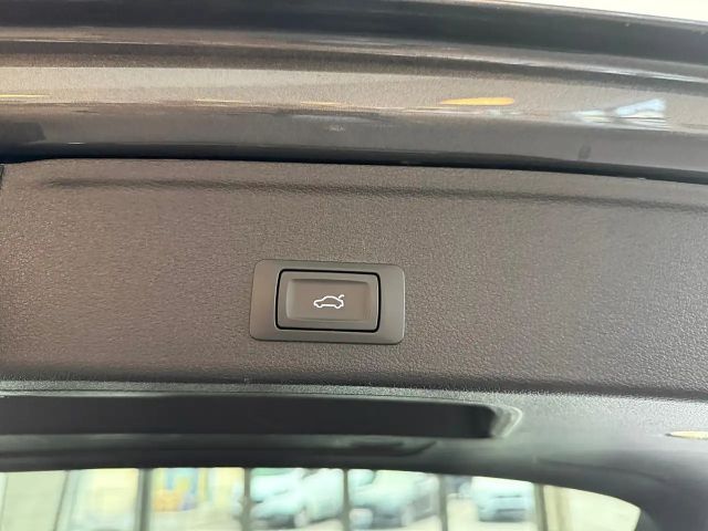 Audi A4 40 TDI Avant Quattro S-Line S-Tronic