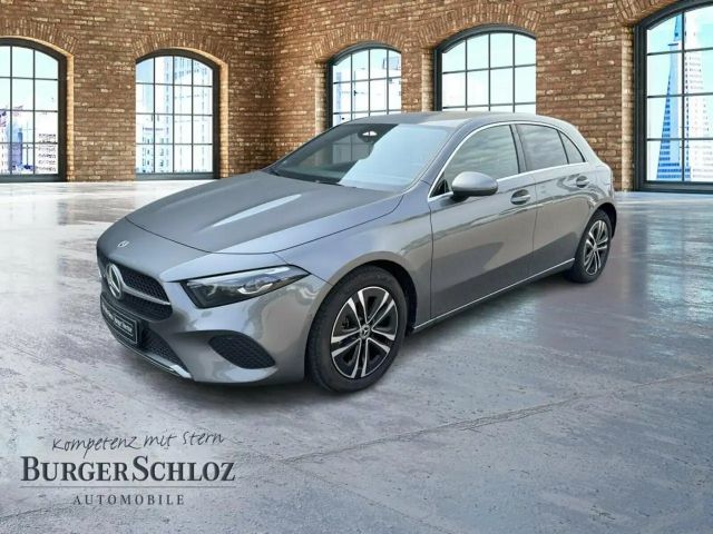 Mercedes-Benz A 180 Progressive