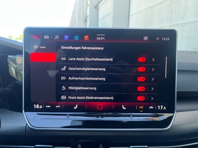 Volkswagen Golf 2.0 TSI DSG Golf VIII