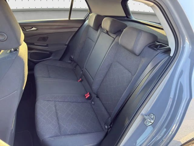 Volkswagen Golf 1.5 eTSI DSG Golf VIII Life